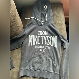 Roots of Fight men’s hoodie size M